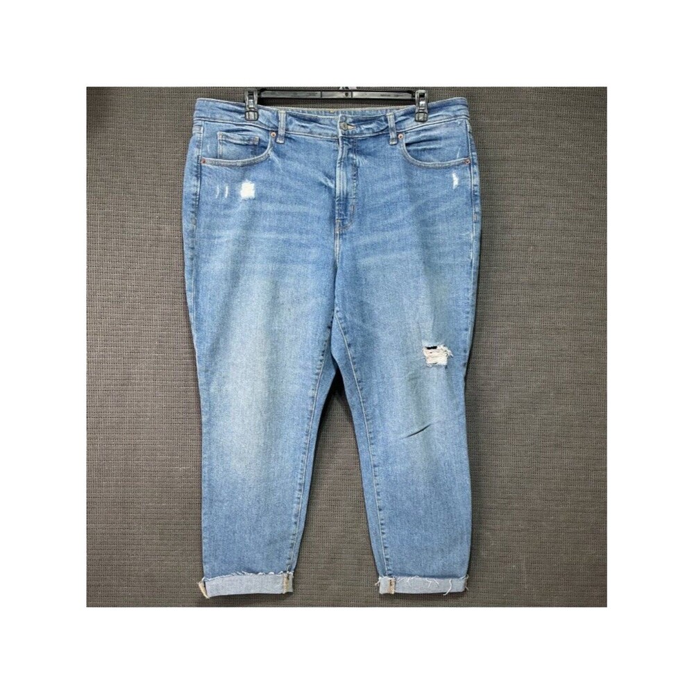 Old Navy Women's Distressed Light Wash Straight-Leg Jeans Size 18 Cuffed Hem
